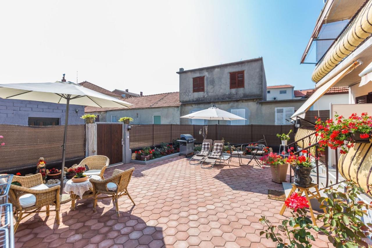 Apartments & Rooms Hosana Задар Екстериор снимка