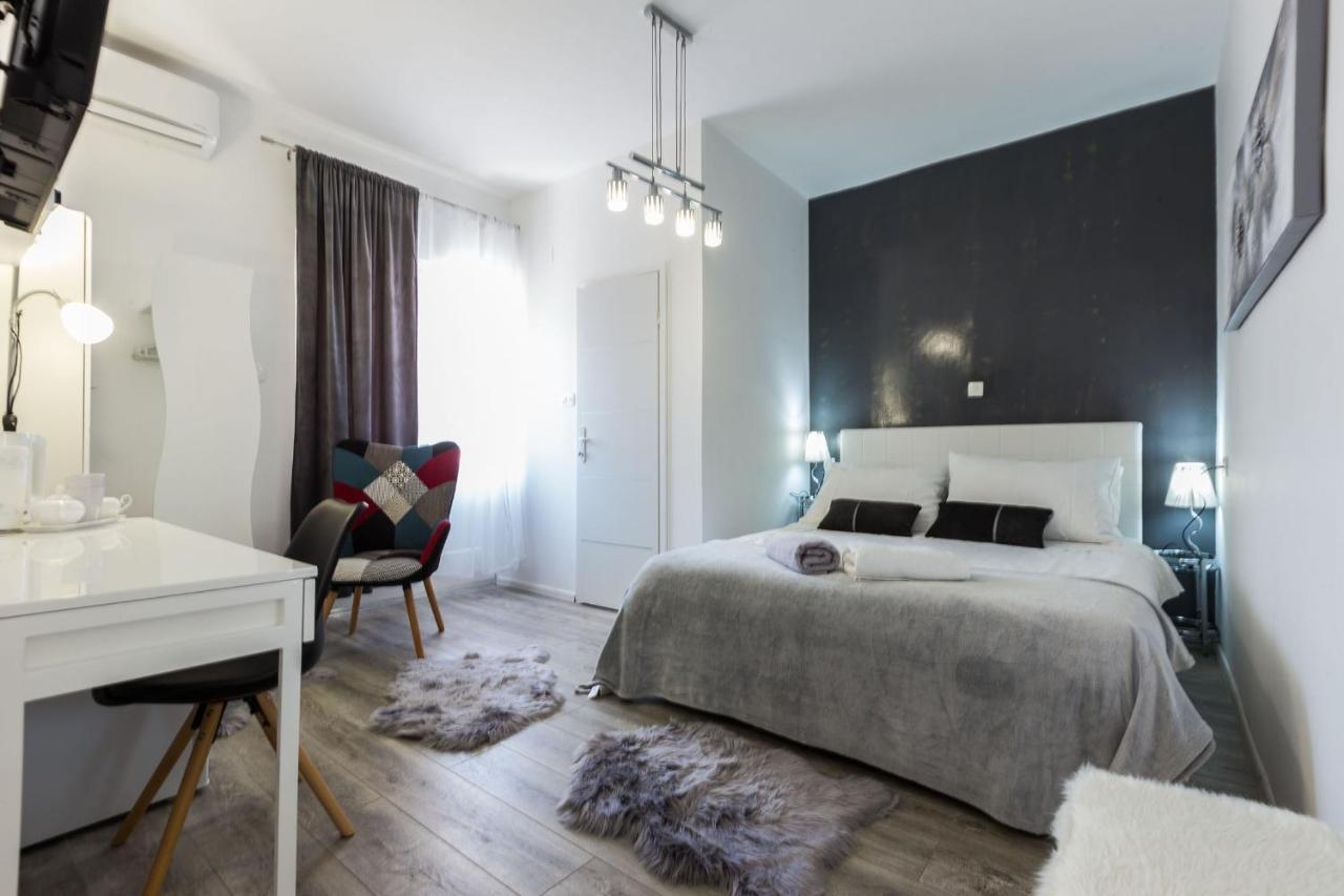 Apartments & Rooms Hosana Задар Стая снимка