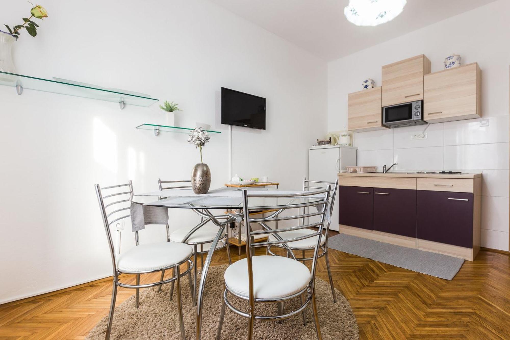 Apartments & Rooms Hosana Задар Стая снимка