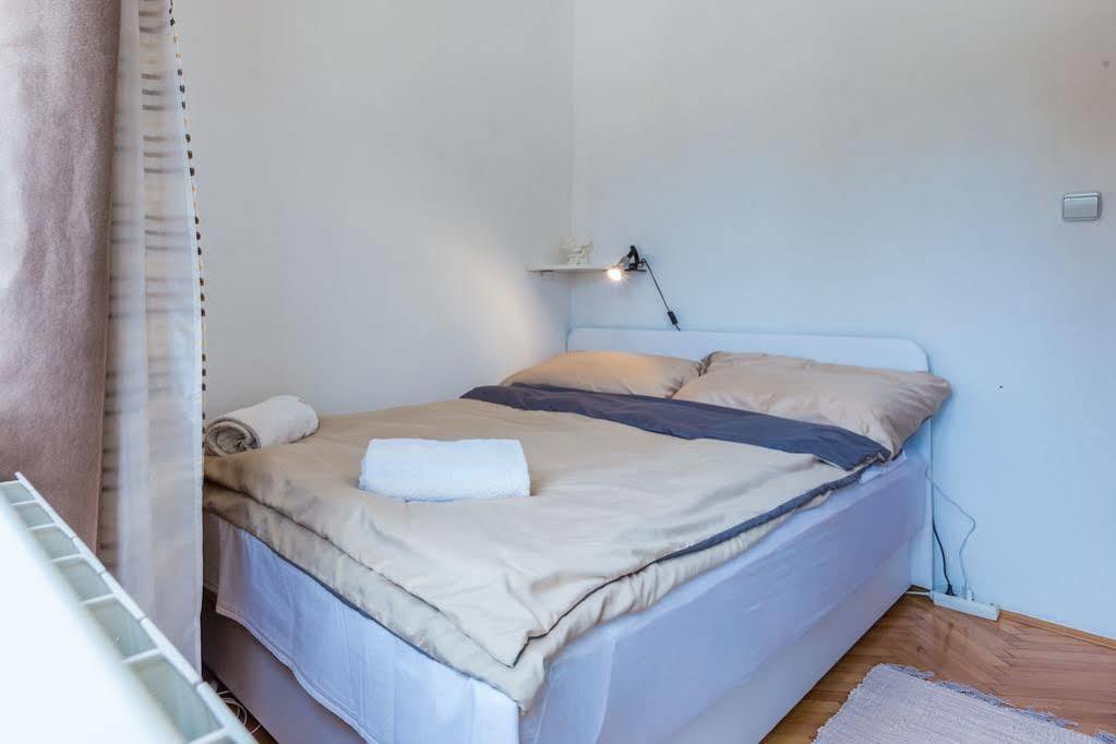 Apartments & Rooms Hosana Задар Екстериор снимка